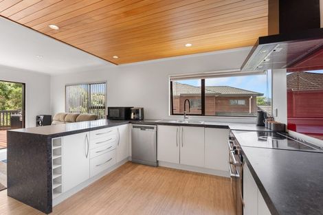 Photo of property in 24 Saint James Court, Paraparaumu, 5032