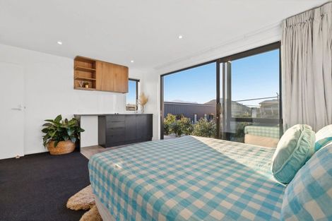 Photo of property in 39 Farrant Drive, Wanaka, 9305