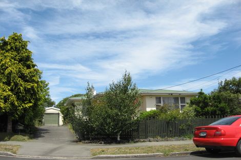 Photo of property in 10 Colac Street, Avondale, Christchurch, 8061
