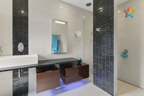 Photo of property in 6 Harley Grove, Boulcott, Lower Hutt, 5010