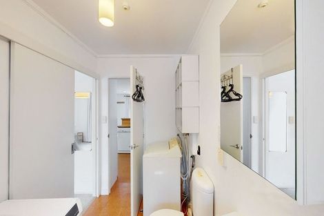 Photo of property in 19/3 Kelvin Grove, Te Aro, Wellington, 6011