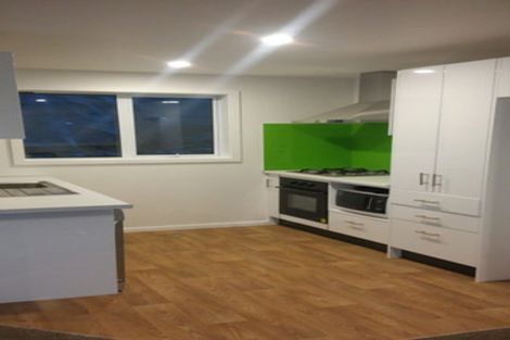 Photo of property in 104b Glanmire Road, Newlands, Wellington, 6037