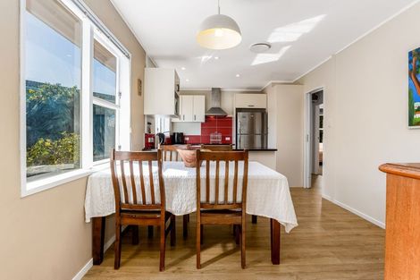 Photo of property in 28 Sea Vista Drive, Pukerua Bay, Porirua, 5026