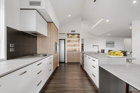 Photo of property in 8 Waitaha Place, Ruakaka, 0116