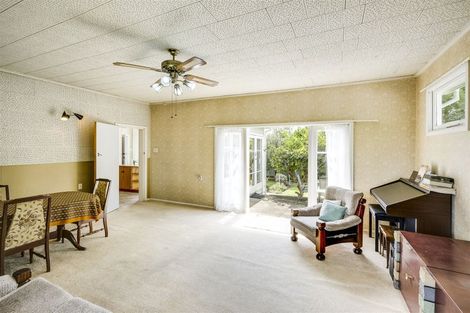 Photo of property in 703 Park Road South, Akina, Hastings, 4122