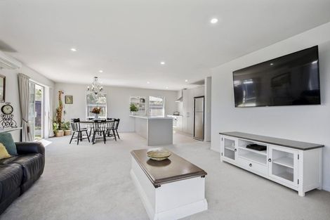 Photo of property in 10 Freyberg Street, Rangiora, 7400