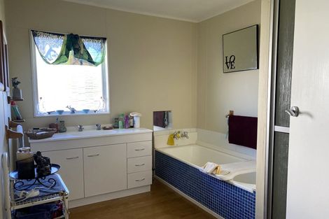 Photo of property in 150a Peel Street, Westport, 7825