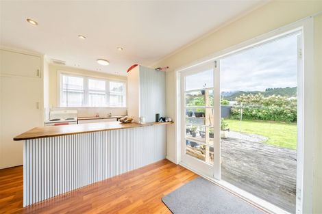 Photo of property in 12 Benge Crescent, Clouston Park, Upper Hutt, 5018