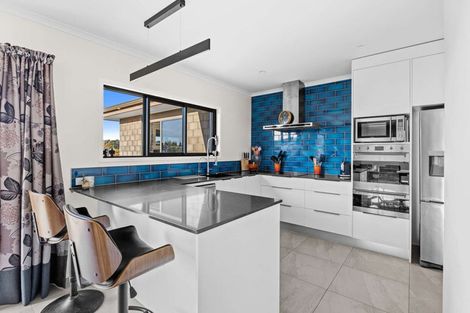 Photo of property in 48 Papawhero Drive, Bell Block, New Plymouth, 4312