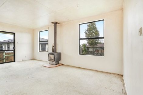 Photo of property in 42a Lindsay Crescent, Nawton, Hamilton, 3200