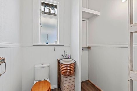 Photo of property in 246 Geraldine Street, Edgeware, Christchurch, 8013