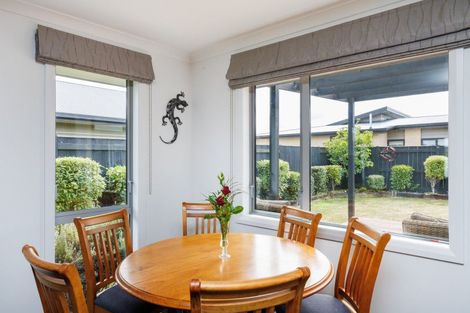 Photo of property in 5 Morocco Terrace, Kelvin Grove, Palmerston North, 4414
