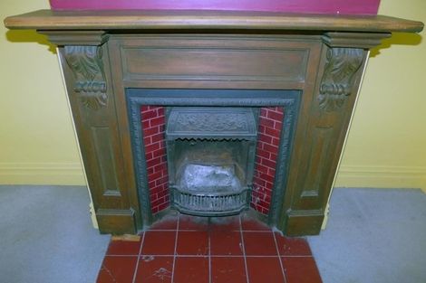 Photo of property in 1 Clyde Road, Bluff Hill, Napier, 4110