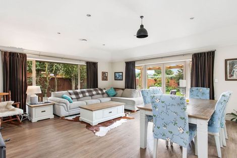 Photo of property in 10 Juniper Way, Prebbleton, 7604