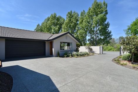 Photo of property in 142 Lake Terrace Road, Burwood, Christchurch, 8061