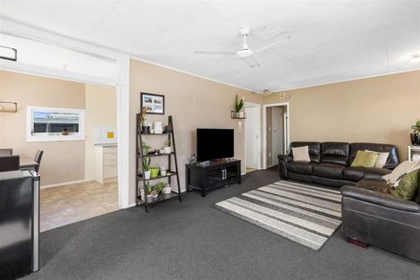 Photo of property in 23 Young Street, Morrinsville, 3300