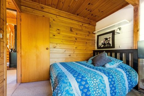 Photo of property in 8 Zealandia Road, Manly, Whangaparaoa, 0930