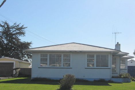 Photo of property in 14 Matai Street, Levin, 5510