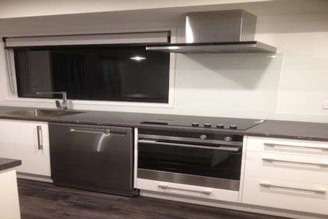 Photo of property in 6 Lavender Close, Spotswood, New Plymouth, 4310