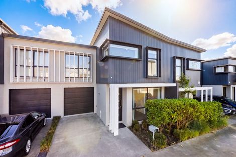 Photo of property in 27 Carder Court, Hobsonville, Auckland, 0618