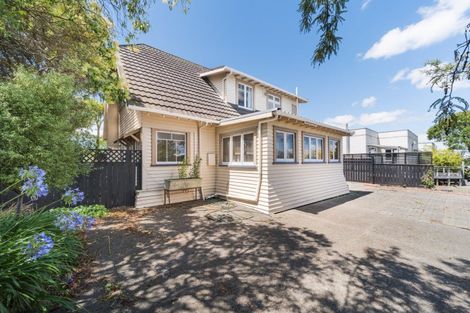 Photo of property in 4 Russell Street, Palmerston North, 4414