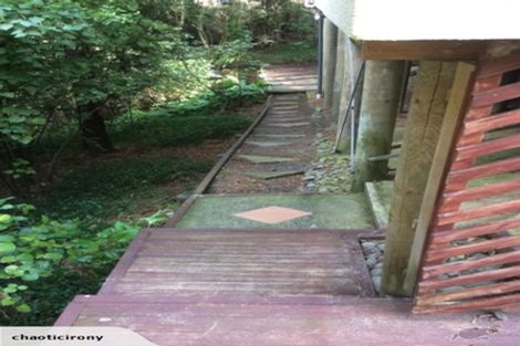 Photo of property in 17 Heathcote Place, Fitzherbert, Palmerston North, 4410