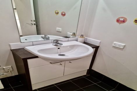 Photo of property in 2f/160 Symonds Street, Eden Terrace, Auckland, 1010