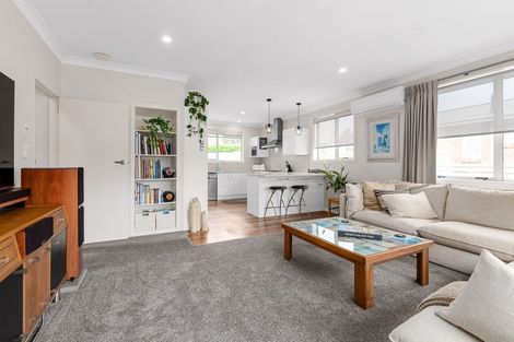 Photo of property in 81 Vardon Road, St Andrews, Hamilton, 3200