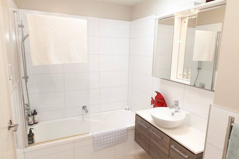 Photo of property in 43 Landmark Terrace, Orewa, 0931