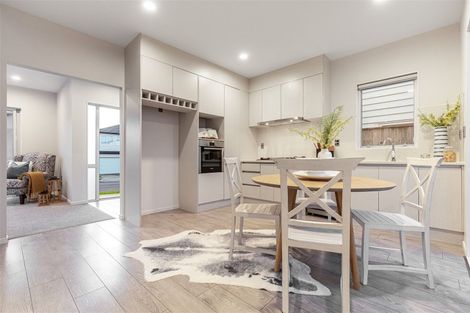 Photo of property in 14 Calcite Avenue, Flat Bush, Auckland, 2019