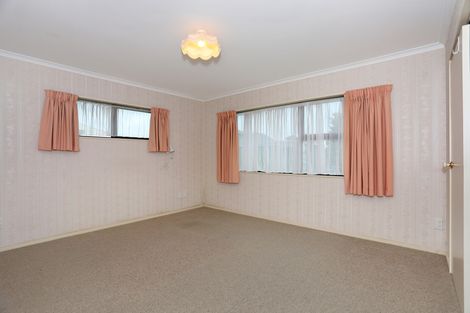 Photo of property in 28 Parnell Heights Drive, Kelvin Grove, Palmerston North, 4414