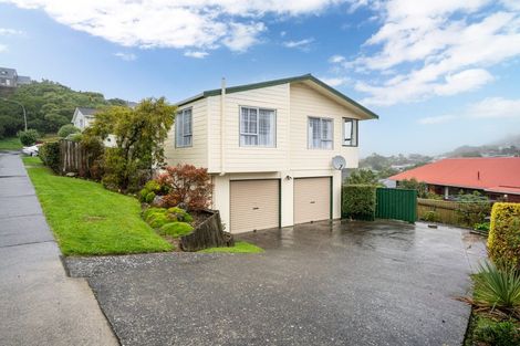 Photo of property in 4 Tralee Place, Johnsonville, Wellington, 6037