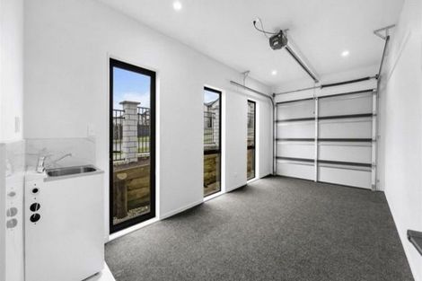 Photo of property in 57 Drumbuoy Drive, Flat Bush, Auckland, 2019