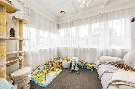 Photo of property in 2 Manse Road, Pahurehure, Papakura, 2113