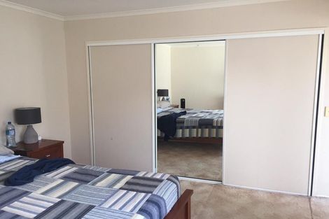 Photo of property in 23 Serrita Avenue, Sunnyhills, Auckland, 2010