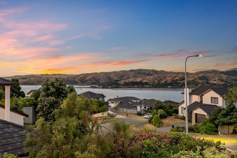 Photo of property in 19 The Masthead, Whitby, Porirua, 5024