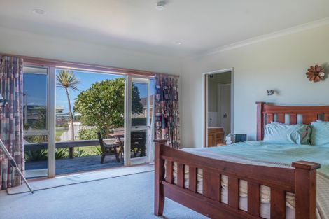 Photo of property in 21 Dillon Street, Waihi Beach, 3611