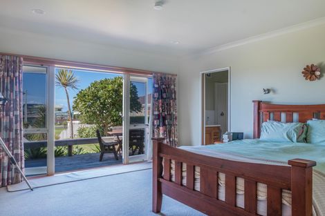 Photo of property in 21 Dillon Street, Waihi Beach, 3611