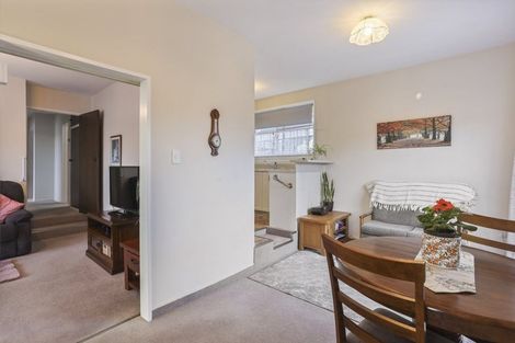 Photo of property in 2/32 Lake Terrace Road, Burwood, Christchurch, 8083