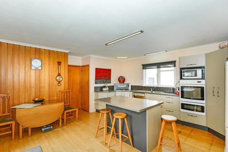 Photo of property in 1538 State Highway 2, Poukawa, Hastings, 4178