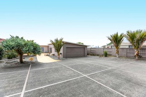 Photo of property in 23 Motukari Place, Onaero, Waitara, 4383