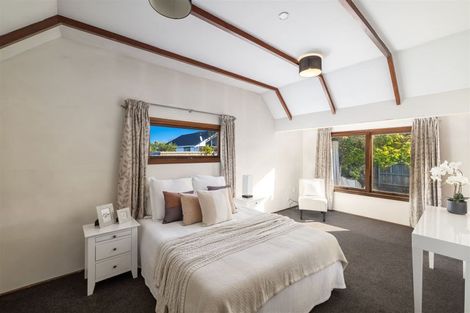 Photo of property in 385 Yaldhurst Road, Russley, Christchurch, 8042