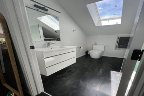 Photo of property in 16 Peace Avenue, Moturoa, New Plymouth, 4310