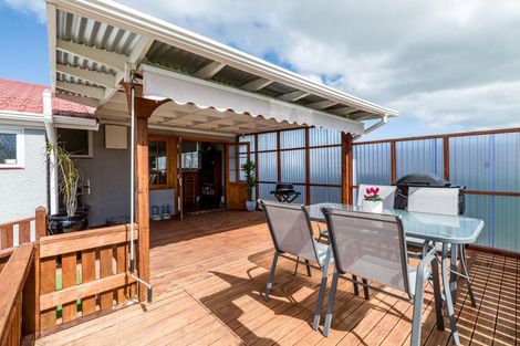 Photo of property in 11 Madden Place, Solway, Masterton, 5810