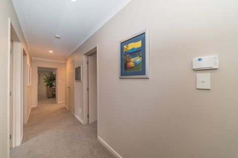 Photo of property in 66 Roberts Line, Kelvin Grove, Palmerston North, 4414