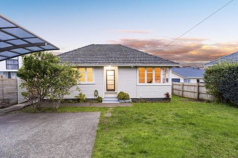 Photo of property in 12a Kallu Crescent, Mount Roskill, Auckland, 1041