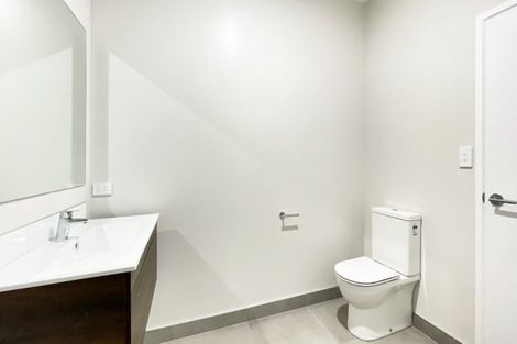 Photo of property in 2 Whakarato Way, Takanini, 2112