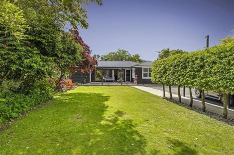Photo of property in 9 Joyce Crescent, Ilam, Christchurch, 8041