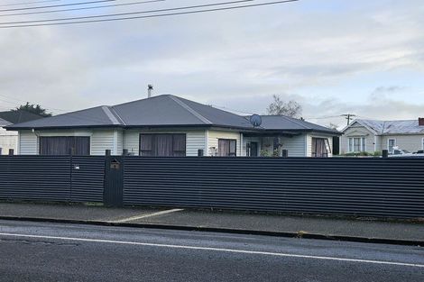 Photo of property in 4 Main Road, Clinton, 9534