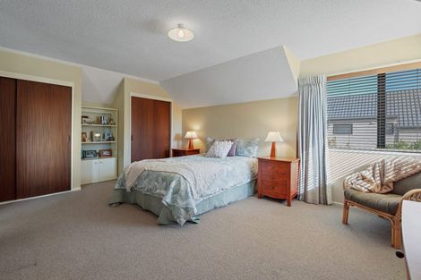 Photo of property in 2/4 Gatonby Place, Avonhead, Christchurch, 8042